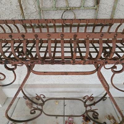 LOT 563O: Metal Plant Stand and Outdoor Wall Decor