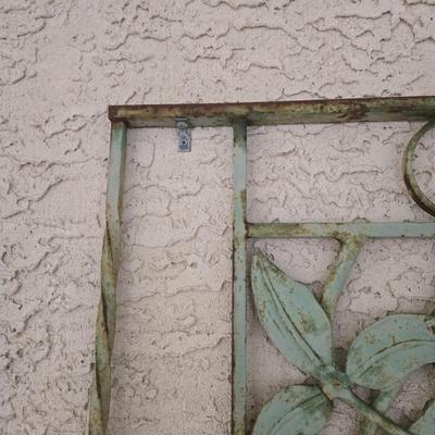 LOT 563O: Metal Plant Stand and Outdoor Wall Decor