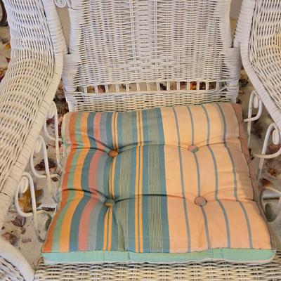 LOT 565O: Wicker Couch and Chair with Cushions