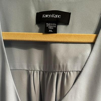 Sale Photo Thumbnail #343: 5 Womens Lot of Tops/Dresses #1 - brands and sizes shown in photos - mainly XL/14-16