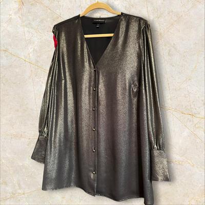 Sale Photo Thumbnail #351: *Womens Lot of Tops/Dresses #2