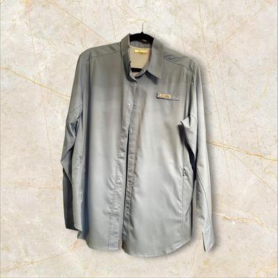 Sale Photo Thumbnail #360: 4 Womens Shirts - Cabela's Guidewear +1 Columbia
Xl/2Xl