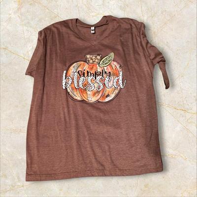 Sale Photo Thumbnail #380: 4 Seasonal Womens TShirt Tops XL/2XL