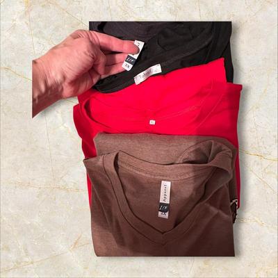 Sale Photo Thumbnail #381: 4 Seasonal Womens TShirt Tops XL/2XL