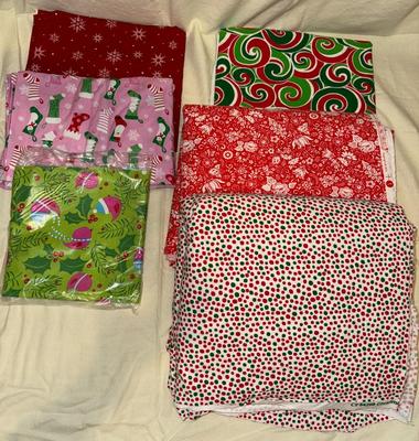 Christmas Quilting Fabric approximately 16.5 pounds