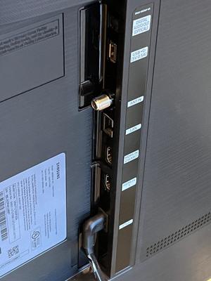 LOT 527L: Samsung 43-Inch TV - Model UN43TU7000F