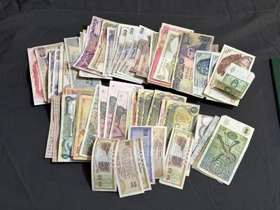 FOREIGN CURRENCY FROM AROUND THE WORLD