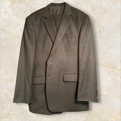 Sale Photo Thumbnail #1159: Lauren Ralph Lauren Two Piece Suit Size 44R
Excellent condition.