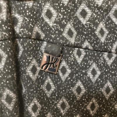 LOT 581MBC: Joseph Ribkoff Collection