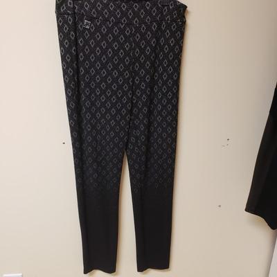 LOT 581MBC: Joseph Ribkoff Collection