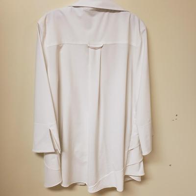 LOT 582MBC: Joseph Ribkoff Black & White Collection