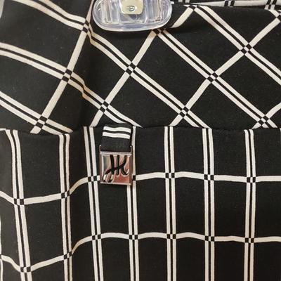 LOT 582MBC: Joseph Ribkoff Black & White Collection