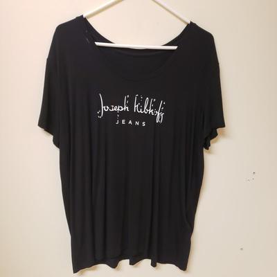 LOT 583MBC: Joseph Ribkoff Spring Collection