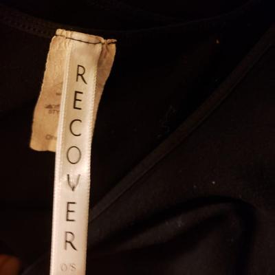 LOT 589MBC: Designer Closet Contents-So Many Brands