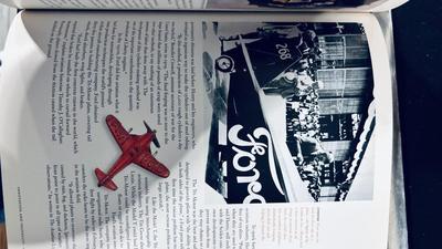 NEAT HARD BACK BOOKS ON DIFFERENT AUTOMOBILE