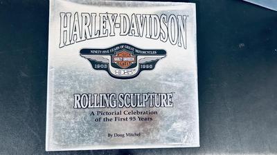 NEAT HARD BACK BOOKS ON DIFFERENT AUTOMOBILE