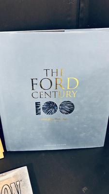 NEAT HARD BACK BOOKS ON DIFFERENT AUTOMOBILE