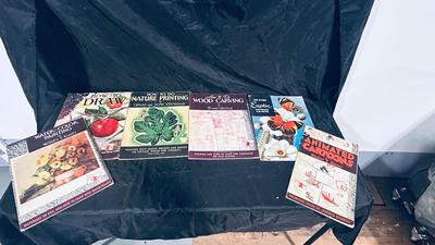 VINTAGE HOW TO DRAW BOOKS