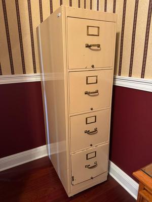 Metal 4 Drawer File Cabinet