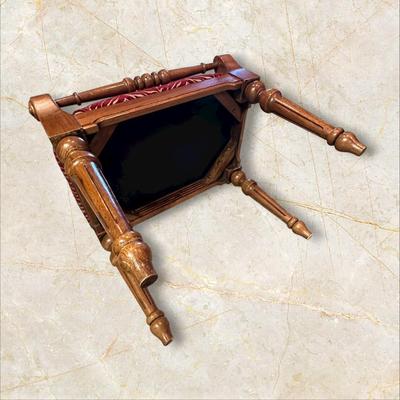 Sale Photo Thumbnail #623: Wood Bedside Chair
M'ments:
Width 23"
Height 18"
Depth 15"