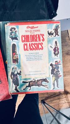 A VARIETY OF CHILDREN'S BOOKS