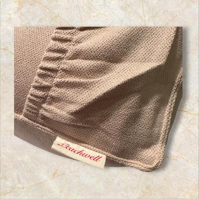 Sale Photo Thumbnail #638: King Pillow Length of Bed