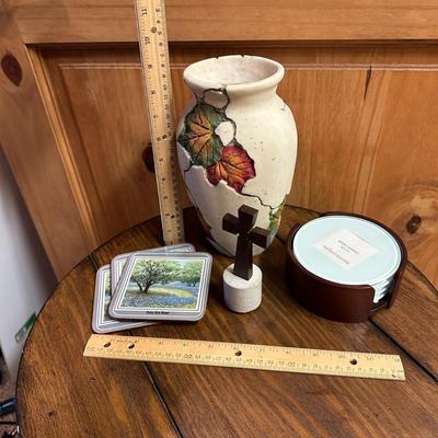Sale Photo Thumbnail #747: Lot of Misc. Decor
Vase (not ceramic), a cross, coasters, and a nice set of glass photo coasters