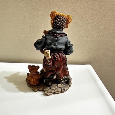 Sale Photo Thumbnail #778: Boyds Bears and Friends Figurine 5" Tall no chips