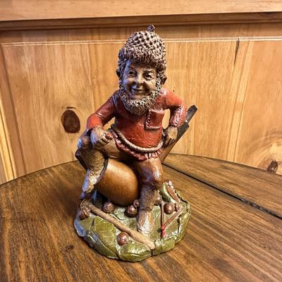 Sale Photo Thumbnail #782: Tom Clark Figurine (broken off piece) "Smoky 1983" 6.5" Tall