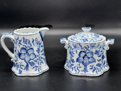 Andrea by Sadek Floral Creamer & Lidded Sugar Set