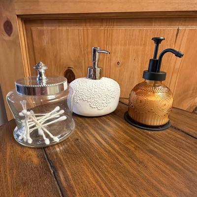 Sale Photo Thumbnail #810: 3 Bathroom Accessories- glass and ceramic soap pumps, glass jar with lid