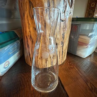 Sale Photo Thumbnail #842: Set of 10 Wine Glasses & Carafe w Etched Pine Cones