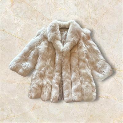 Sale Photo Thumbnail #35: White Jacket Length Mink Coat Bill Blass/SCF Furs
Elizabeth B. Messick Embroidered in Lining
33" Long
Size ?