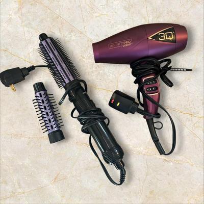 Sale Photo Thumbnail #923: Blow Dryer & Curling Iron Brush