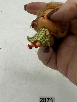 Sale Photo Thumbnail #309: .