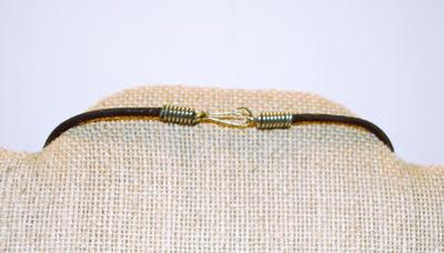 Metal Side-Braced Necklace with Ceramic Brown Spheres Size 13"