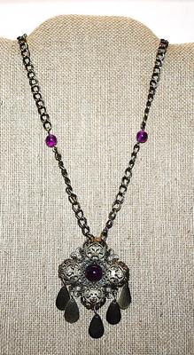 Beautiful VINTAGE Deep Gold Colored PURPLE Cabochon PENDANT (2½" x 2") with Matching Purple Globes on a Brass Colored NECKLACE...