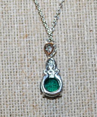Round Green Stone & Clear Stones Crown Top PENDANT (¾" x ¼") on a Silver Tone Necklace Chain 18" L