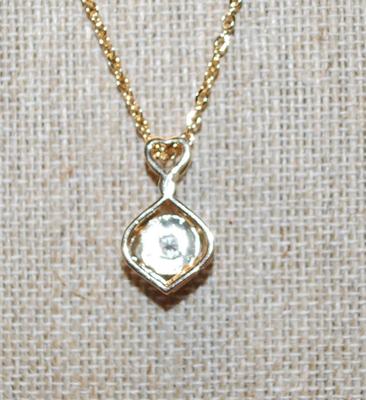 Twisted Top Gold Colored Setting PENDANT (¾" x ½") with Clear Center Stone on a Gold Tone Necklace Chain 17 " L