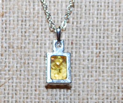 Amber Yellow "Lantern" Style PENDANT (¾" x ¼") on a Silver Tone Necklace Chain 17" L