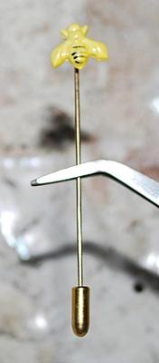 YELLOW Enamel BEE PIN (2¾" L) with Pin Guard on a Gold Tone Setting