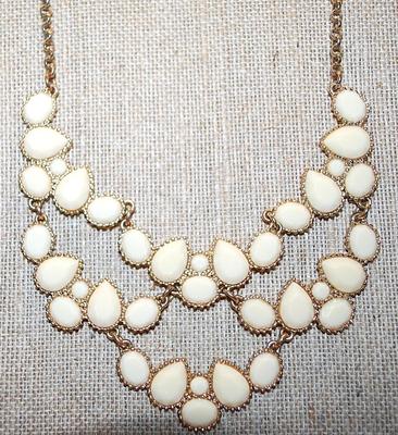 Beige TEARDROP STONES NECKLACE Outlined in Gold Colored Setting with a Lobster Clasp 18" L