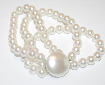 White Faux PEARL BRACELET (3"+ Opening) with Pearl Style "Cap" on the Snap-Open/Close Clasp