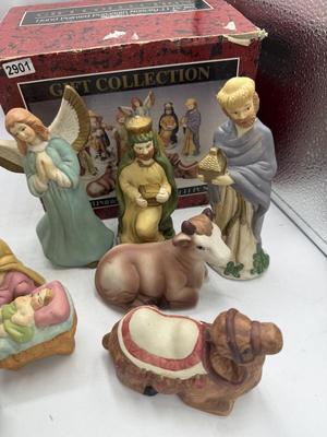 Sale Photo Thumbnail #404: .