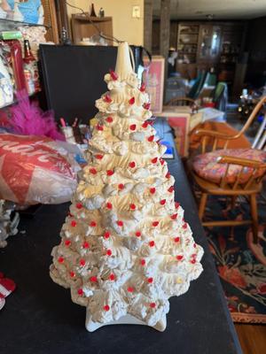 Sale Photo Thumbnail #415: .