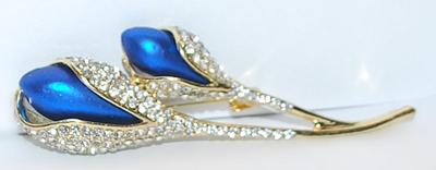 BLUE Bejeweled TULIPS BROOCH (2½" x 1") on a Gold Tone Setting