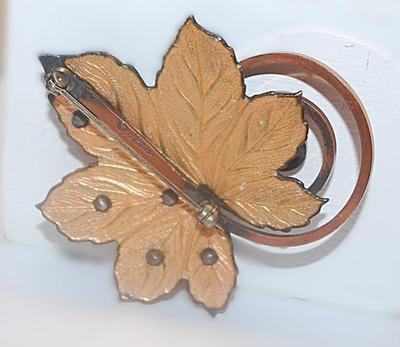 Beautiful Red & Black Enameled LEAF BROOCH (2¼" x 2¼") with Brass Colored Swirl and Half-Globe Accents on a Brass Tone Setting