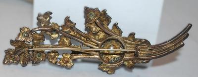 Beautiful Large VINTAGE "PEARL BOUQUET" BROOCH (4½" x 2") with 16 Faux Off-White Pearls on a Dark Silver Tone Solid...