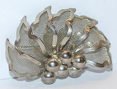 Gray WOVEN WIRE FAN BROOCH (2½" x 1½") with Swirls and Half-Globes on a Silver Tone Setting