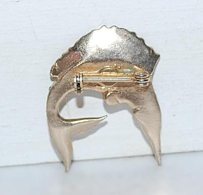 GREEN STONES on BODY SAILFISH BROOCH (1" x ¾") with Gold Colored Sailfin on a Gold Tone Setting